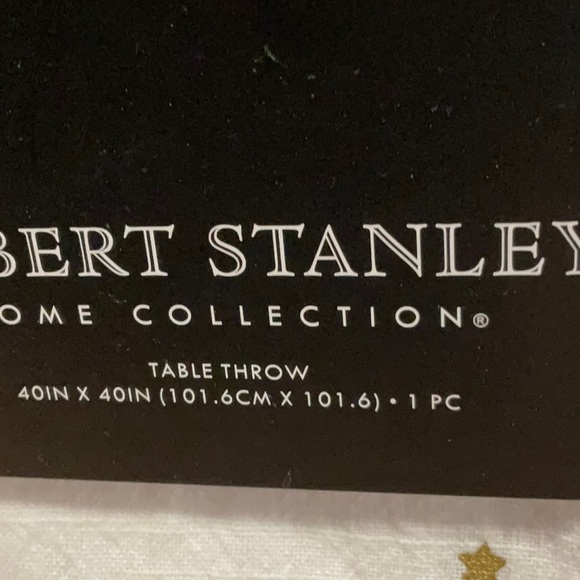 Robert Stanley Home Collection Christmas Table Throw White/ Gold NWTS - Picture 3 of 5